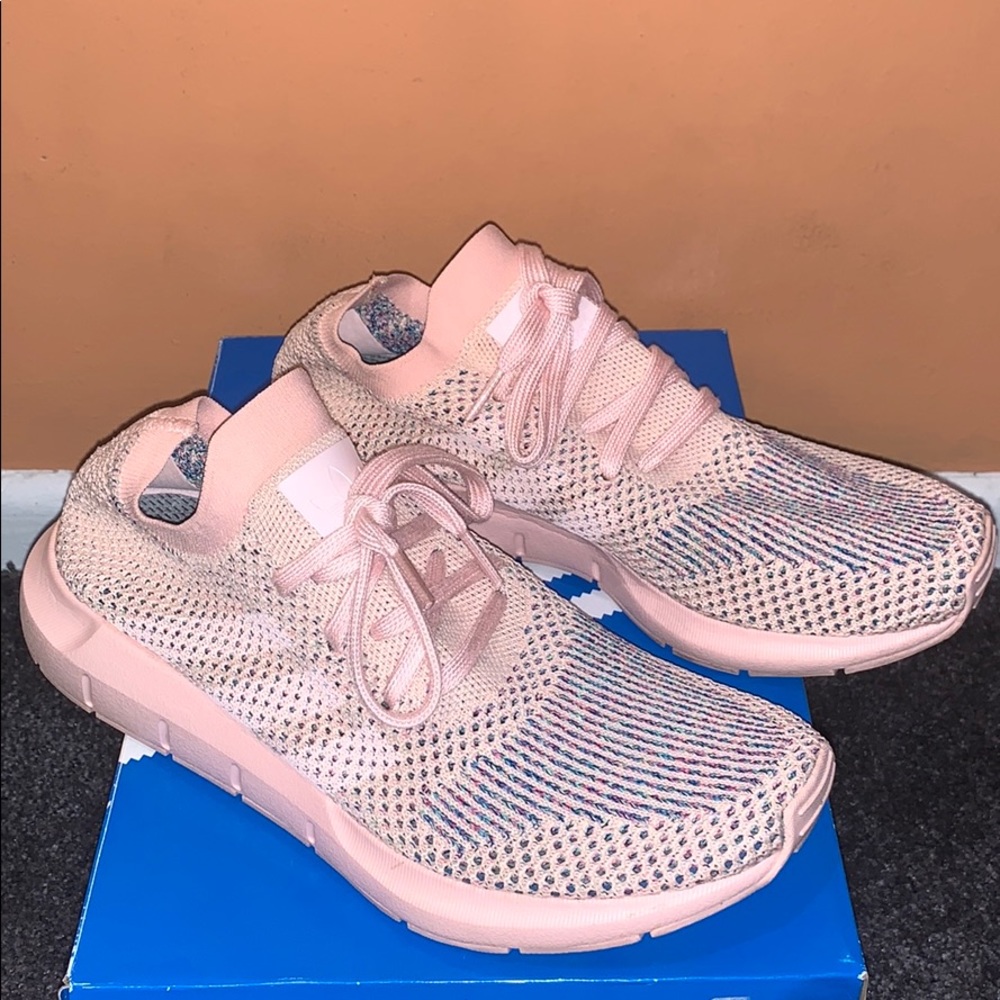 Adidas original swift run shoes